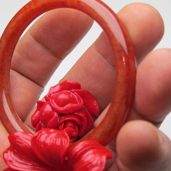 "Natural Jade bangle + REE manmade Coral carved figurine 50mm " - Picture 2 of 3